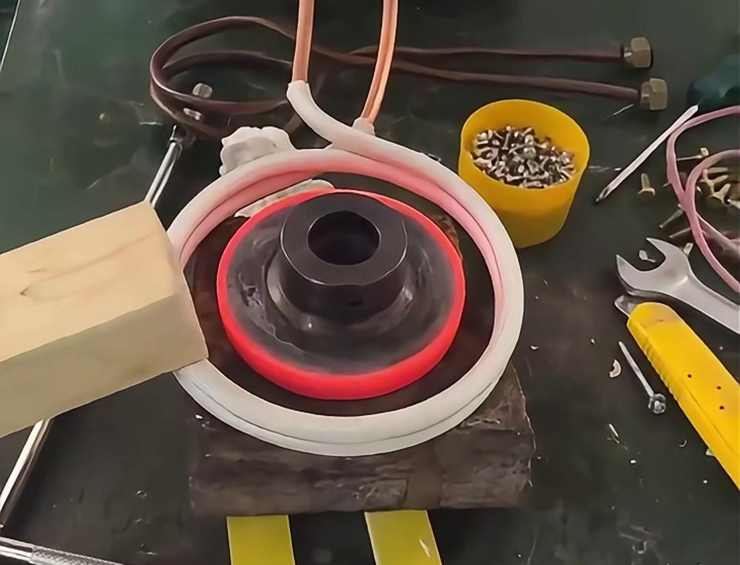 小型高频淬火机的用途有哪些?(图3) 小型高频淬火机的用途有哪些?(图3)