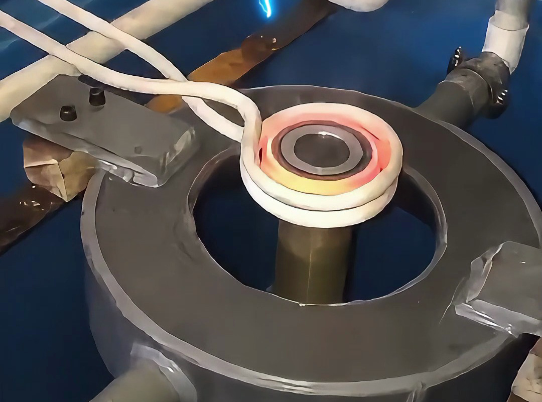 半自动高频齿轮淬火工艺:人工辅助 + 程序自动化,平衡效率与灵活性(图1) 半自动高频齿轮淬火工艺:人工辅助 + 程序自动化,平衡效率与灵活性(图1)