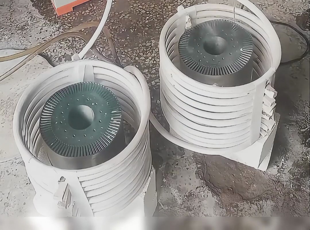 电动机转子铁芯加热全过程揭秘!海瑞拓中高频设备精准温控赋能装配(图1) 电动机转子铁芯加热全过程揭秘!海瑞拓中高频设备精准温控赋能装配(图1)