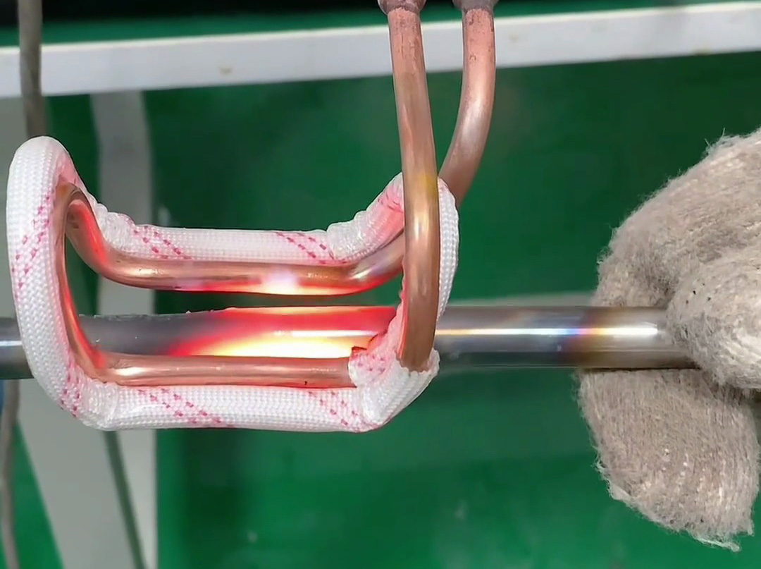 6秒升温1000度!海瑞拓220V高频感应加热设备操作全解析(图1) 6秒升温1000度!海瑞拓220V高频感应加热设备操作全解析(图1)