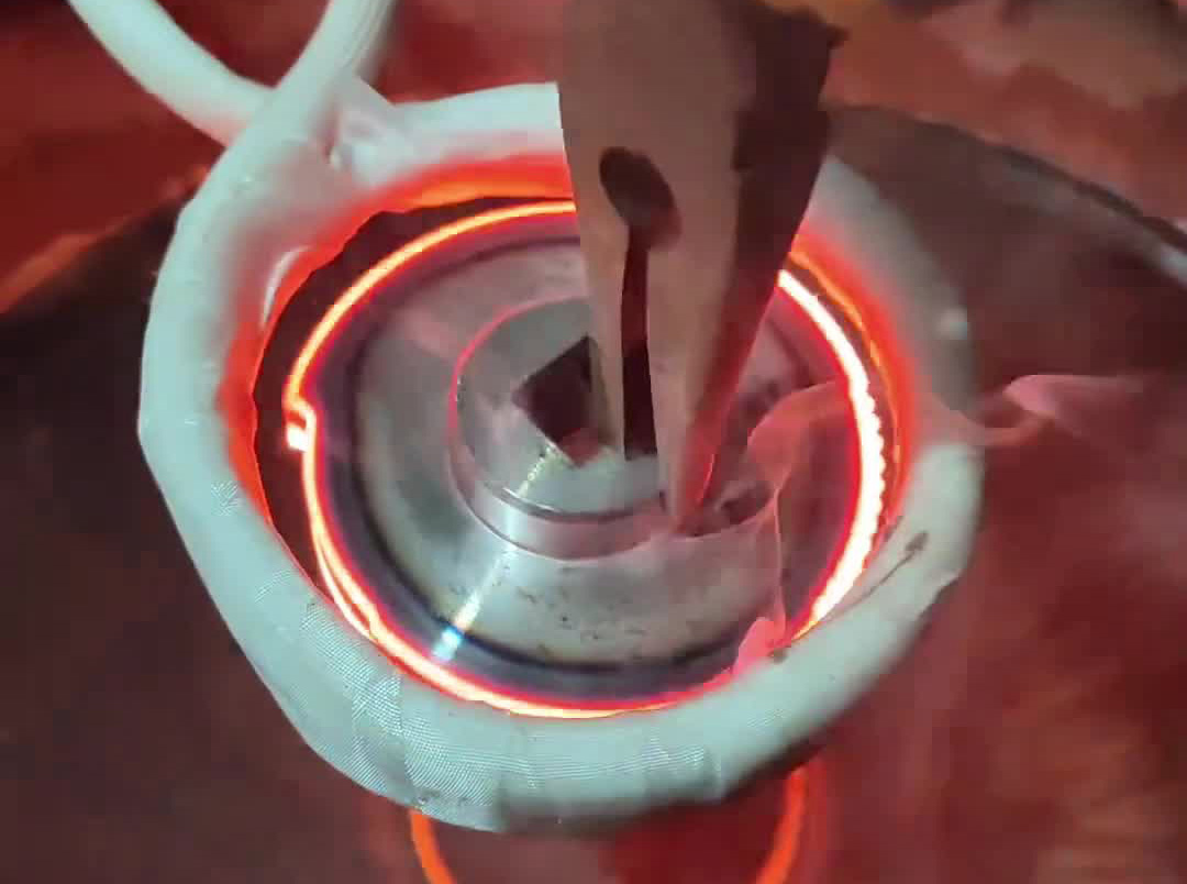 制动齿轮淬火可以使用超高频淬火机快速完成加热淬火工艺