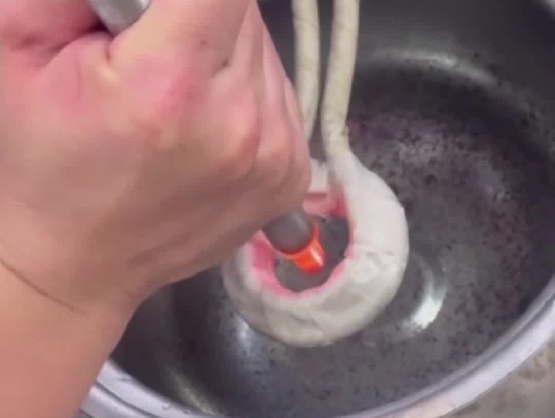 高频淬火机淬轴承轴淬火测试，已验证其淬火工艺要求