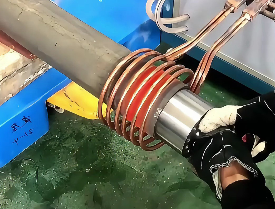 工人必备！教你如何使用超音频感应加热设备进行热套