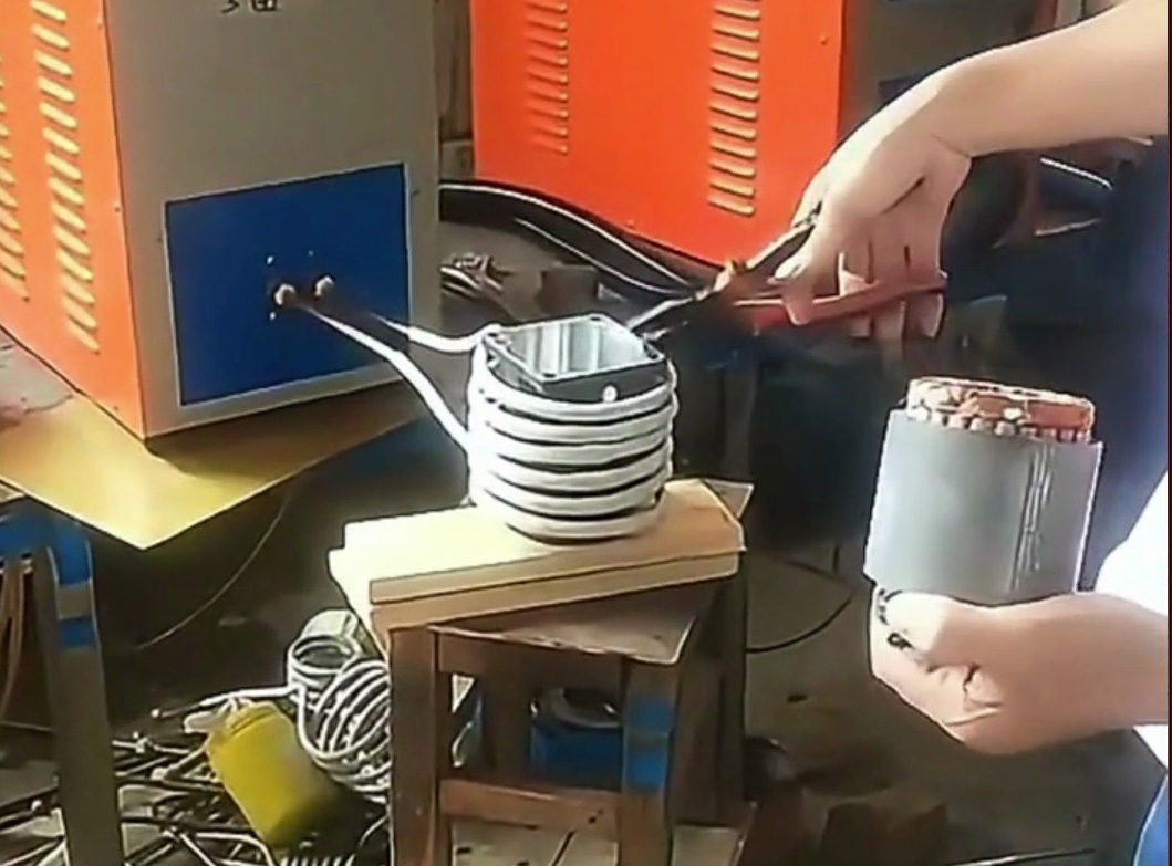 你见过电机铝壳的高频加热热装配过程吗？一起来感受工业制造的魅力