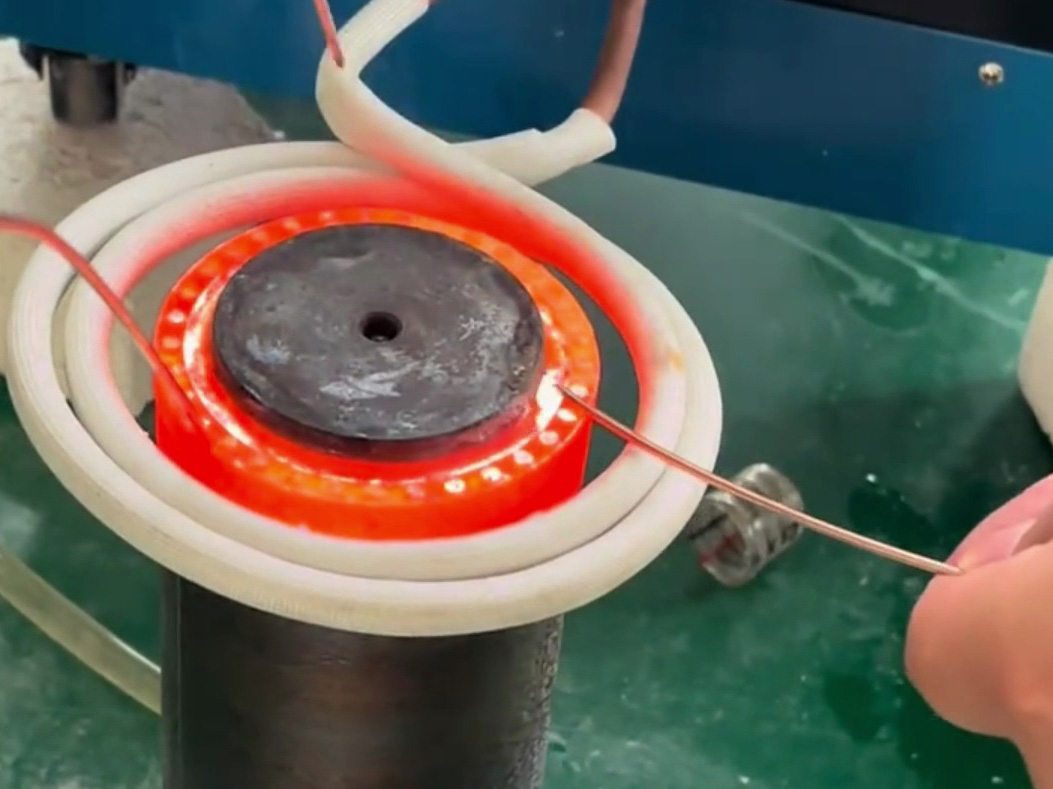 高频焊接技术有多广泛？看完这个视频你就懂了！