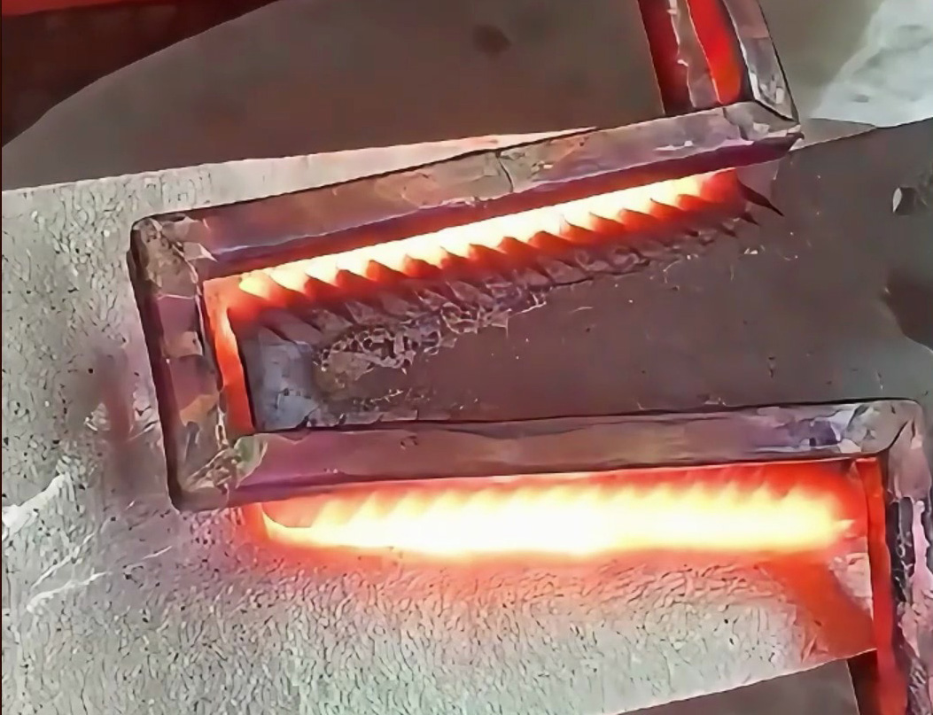 超高频淬火机让收割机刀片如此锋利耐用！你见过吗？