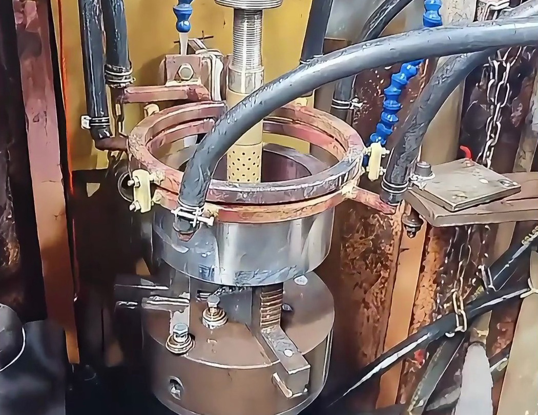 高精度淬火设备，外圈淬火热处理，精准控制温度的秘密！