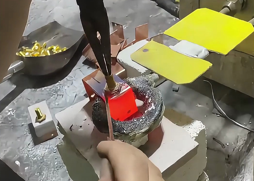 高频焊接机操作演示，轻松搞定铜件钎焊！