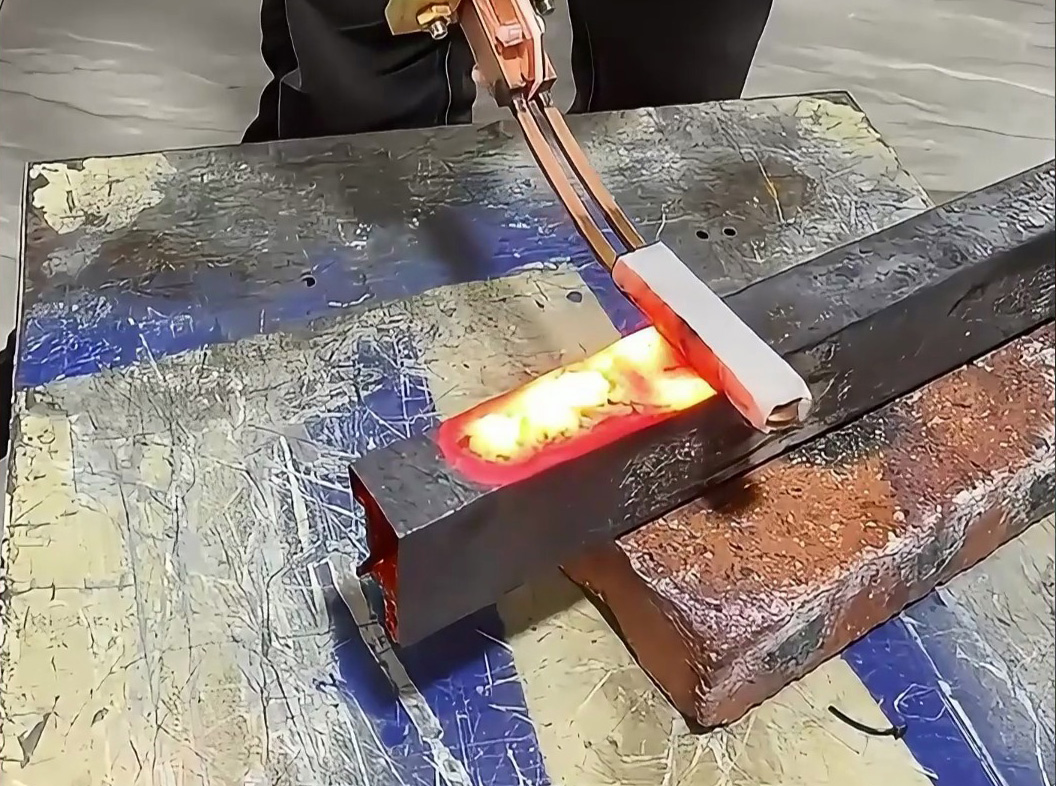 一机多用!海瑞拓手持式高频加热机,解锁全场景加热新方案(图1) 一机多用!海瑞拓手持式高频加热机,解锁全场景加热新方案(图1)