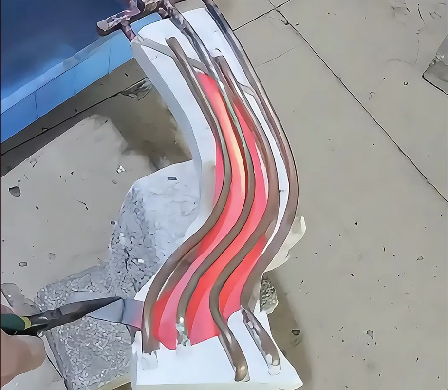 刀具加工、五金作坊必备！海瑞拓超高频淬火机，小投入做出高品质刀具(图1)