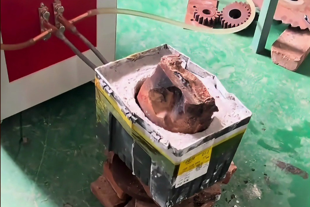 ​矿山钻头钨钢合金热拆真实案例！海瑞拓感应加热，安全高效更省心(图2)