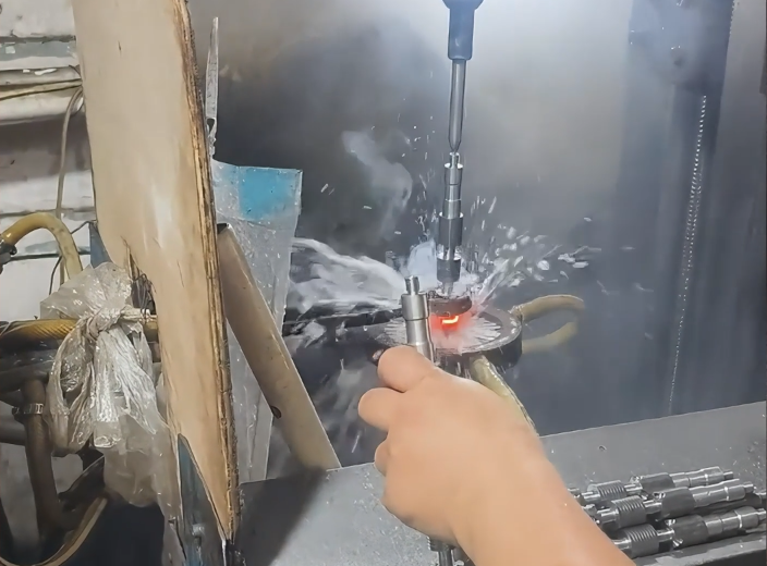 数控高频淬火机床的秘密：提升轴类零件性能的关键！