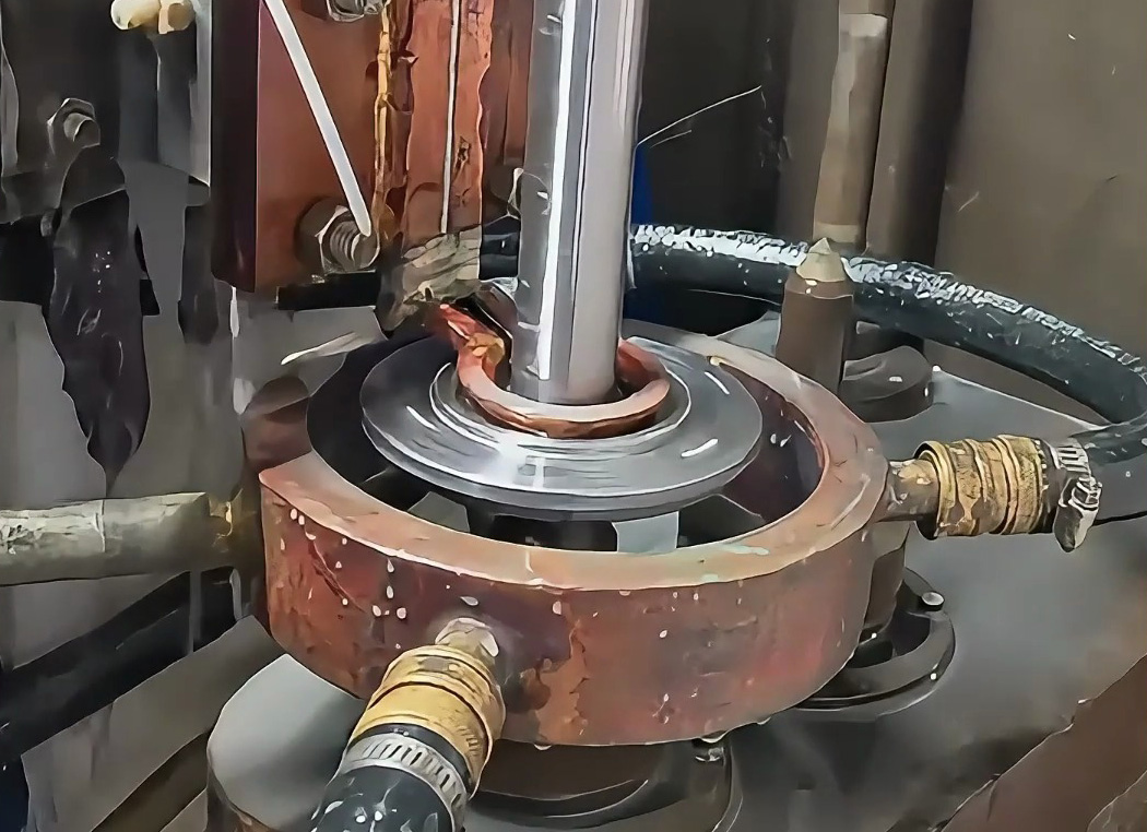 ​想知道法兰长杆如何淬火？数控淬火机床精准控制，效果太惊人！