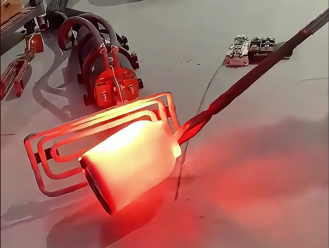 ​海瑞拓手持式高频加热机｜搭配弧形线圈，轻松搞定不锈钢罐体曲面退火(图1)