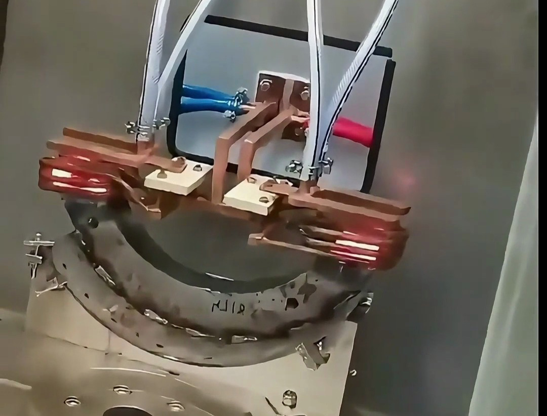 数控淬火机床 刹车蹄自动淬火过程全记录