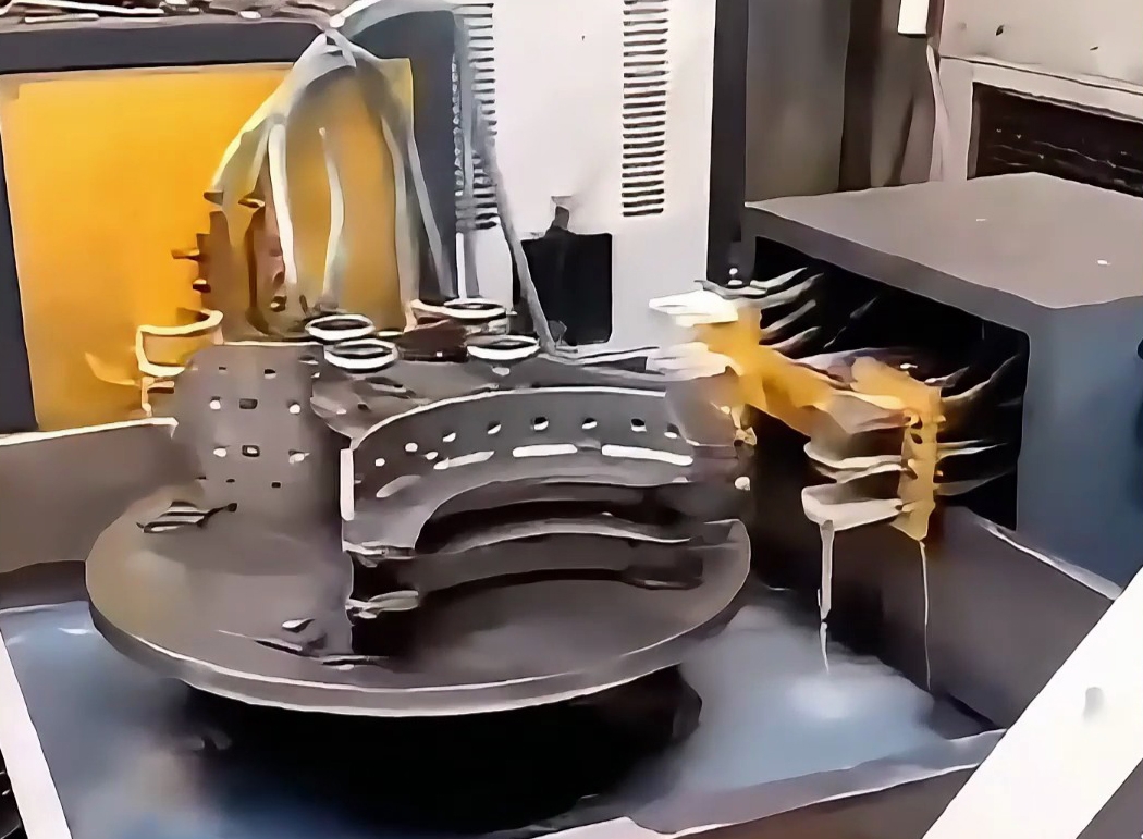 刹车蹄高频淬火：耐磨耐用制动稳，汽配厂提质增效的关键工艺(图1)